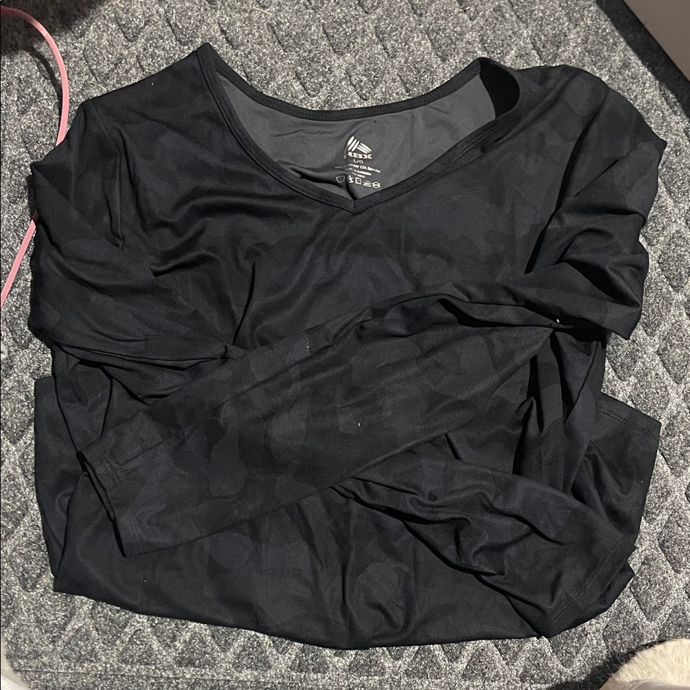 RBX Black Long Sleeve V-Neck Top
